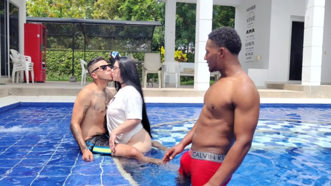 Sempatik şişman kızla ev yapımı zenci porno izle